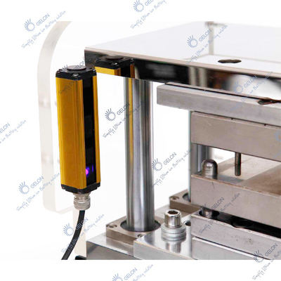 Półautomatyczna maszyna do formowania folii laminowanej Al Pouch Cell Case Forming Machine