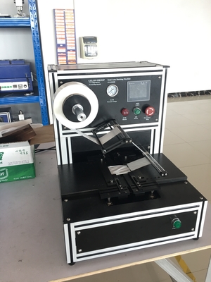 Półautomatyczne urządzenie do układania elektrod w etui